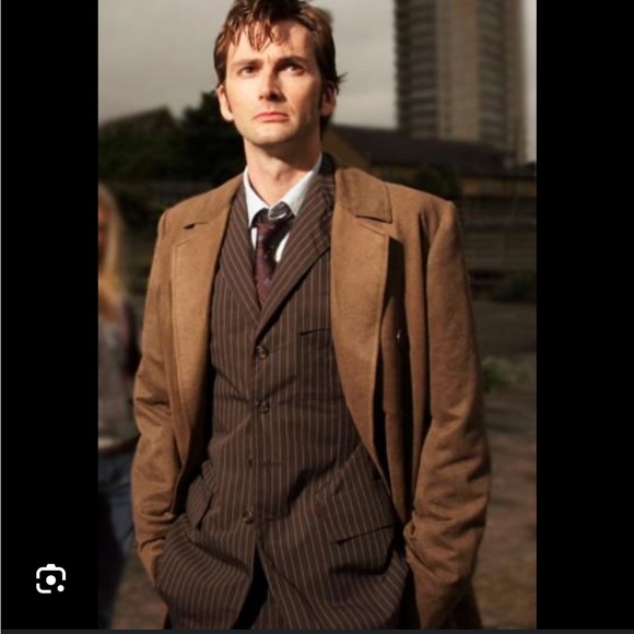 10th Dr Who coat and tie - Picture 10 of 10
